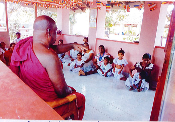 සී/ස අකරවත්ත ජනෝදාන සංවර්ධන සමූපකාර සමිතියට අනුබද්ධිකම පවත්වාගෙන යනු ලබන සමූපකාර පූර්ව ළමා සංවර්ධන මධ්‍යස්ථානයේ දරුවන් විසින් පවත්වන ලද ධර්ම දේශනයේ අවස්ථාවක්